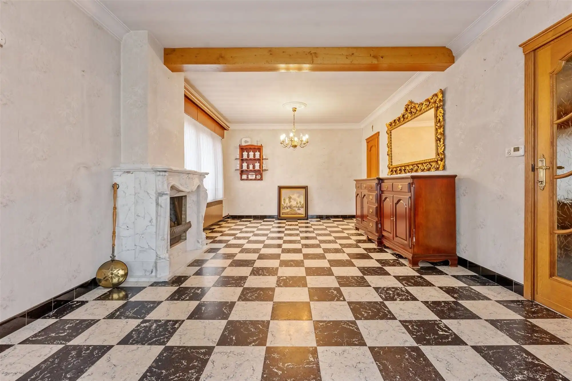 OP TE FRISSEN WONING MET 3 SLAAPKAMERS GELEGEN OP EEN PERCEEL VAN 4A89CA TE PAAL foto 4