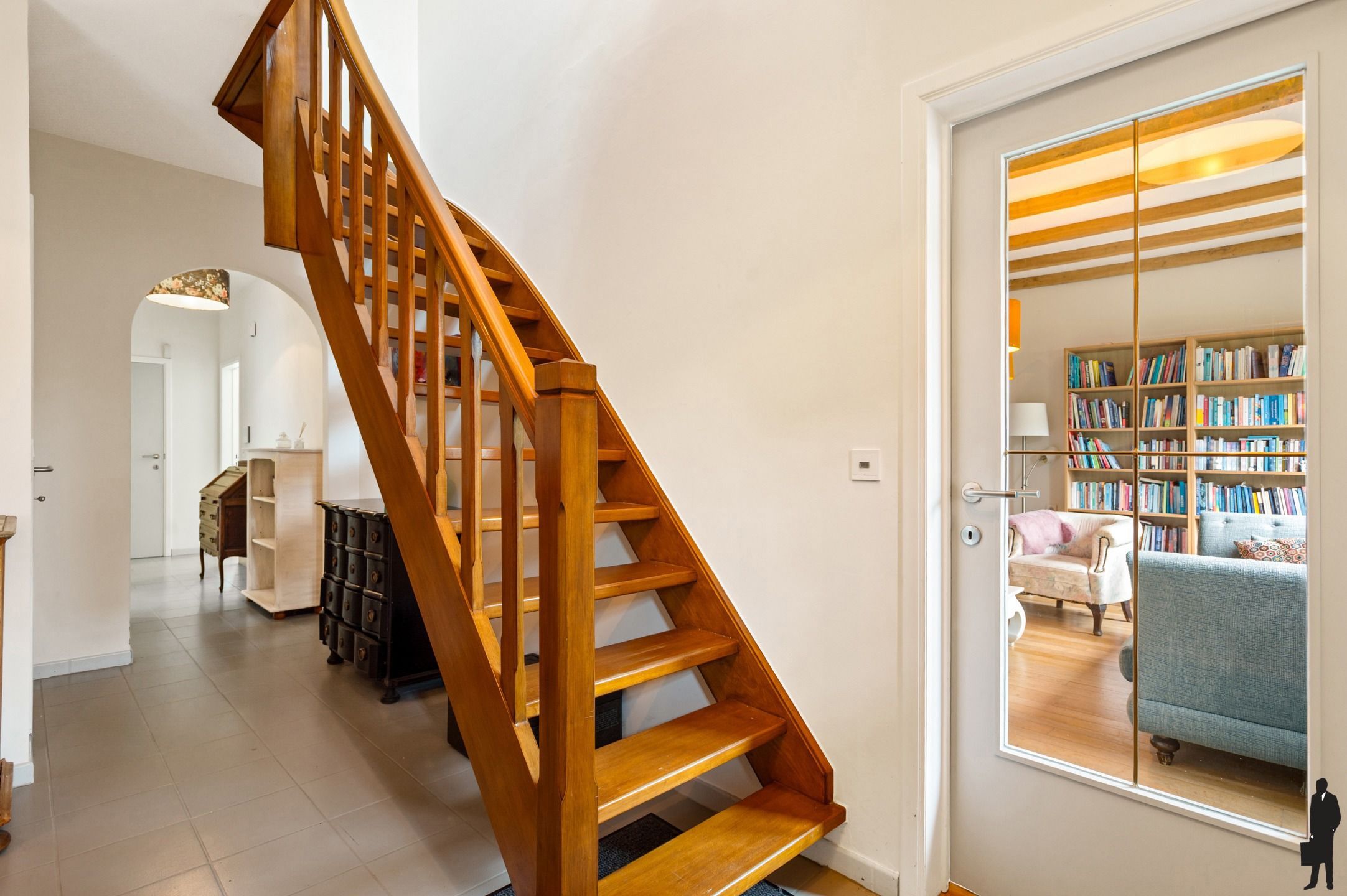 Uitstekend gelegen villa foto 14