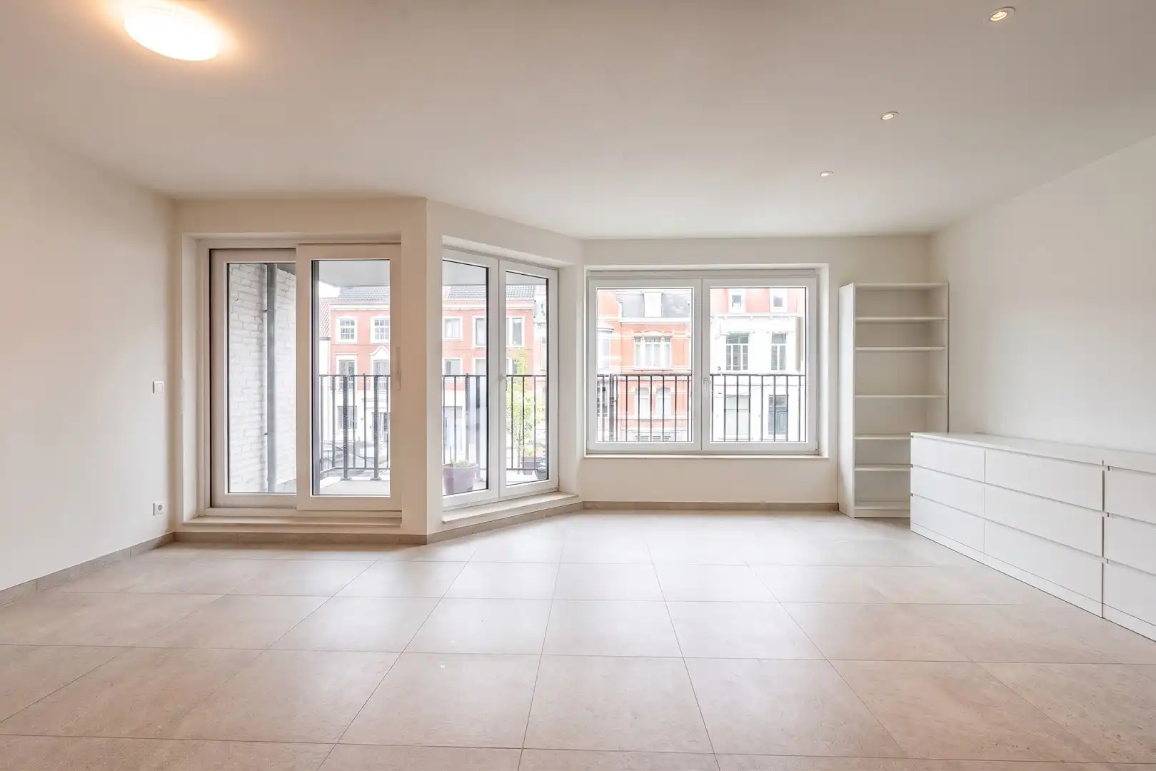 Recent nieuwbouwappartement te koop in Eeklo – ideale investering! foto 2
