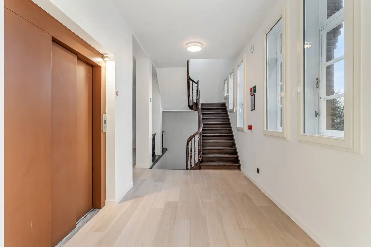 10 gemeubelde SWO studentenkamers in het volledig gerenoveerde Montfortanenklooster te Leuven! foto 9