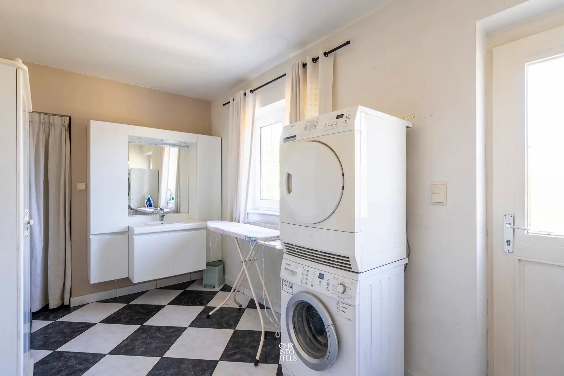 Charmante villa op een perceel van 1.136 m² in bosrijke omgeving foto 21