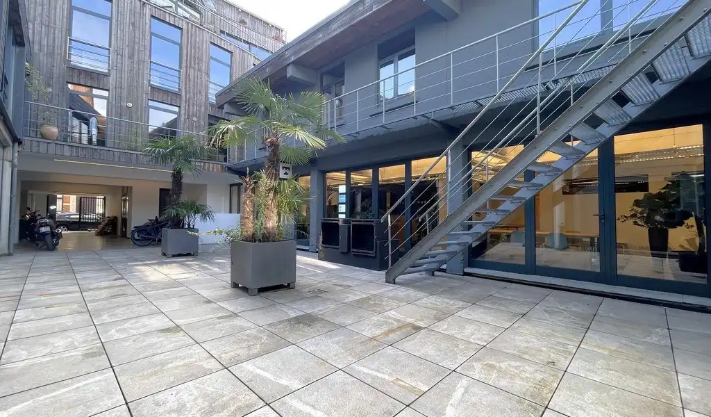 Kantoor met terras te huur aan het Zuid in Antwerpen foto 17