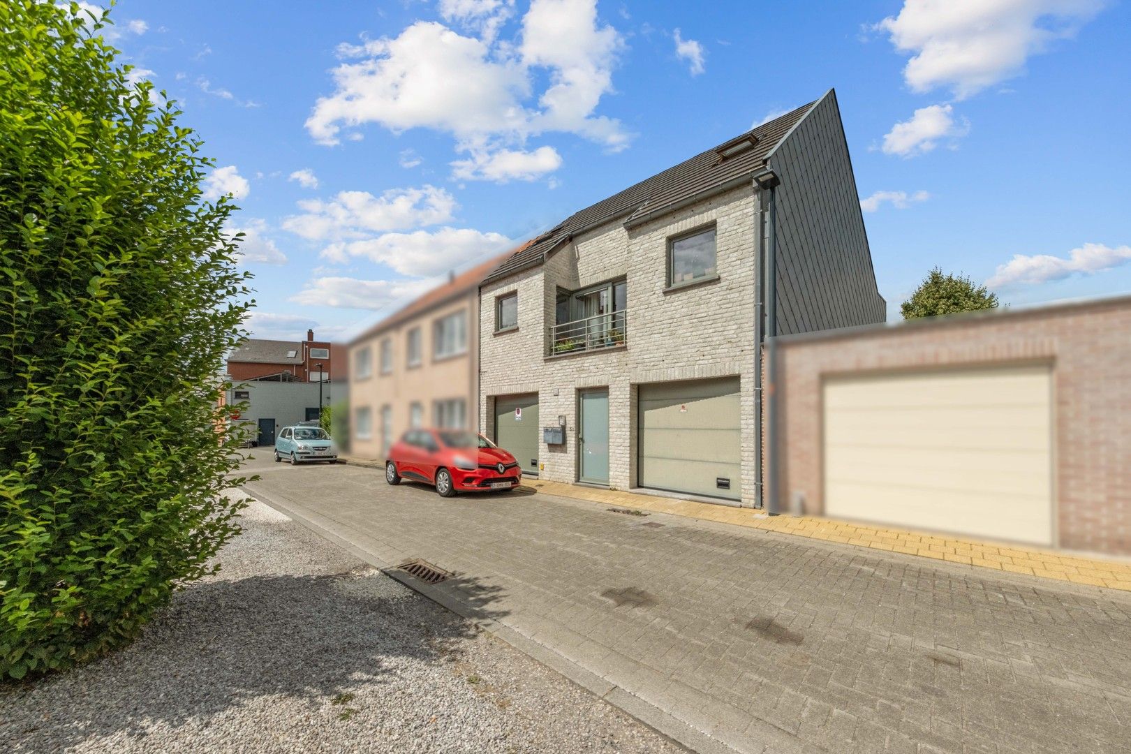 APPARTEMENT OP LIJFRENTE MET TUIN EN GARAGE IN HARTJE HEUSDENDORP foto 2