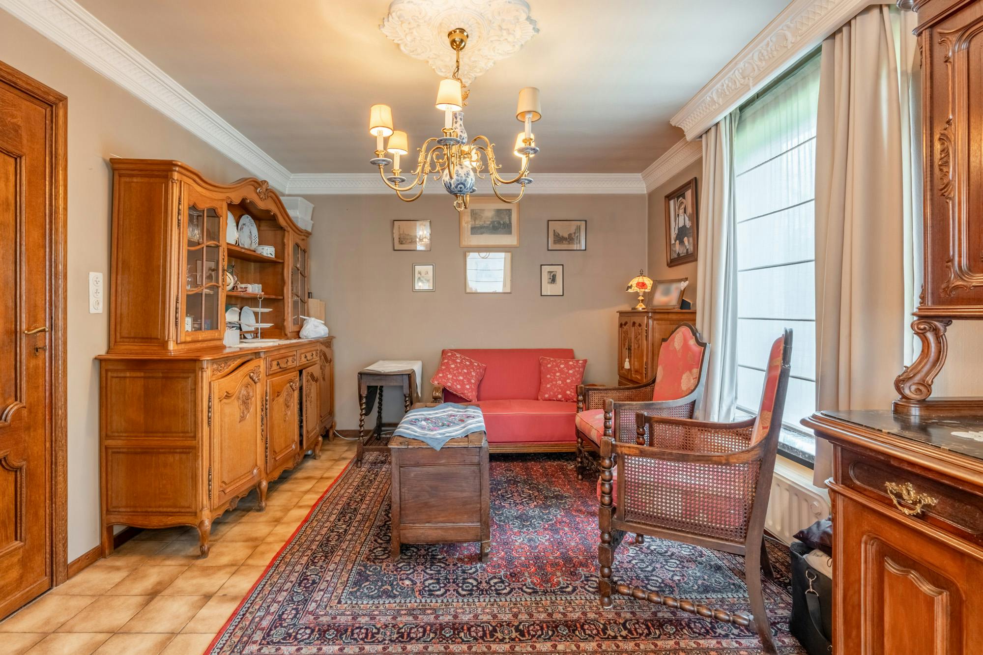 Ruime gezinswoning met 4 slaapkamers op 13 are foto 4