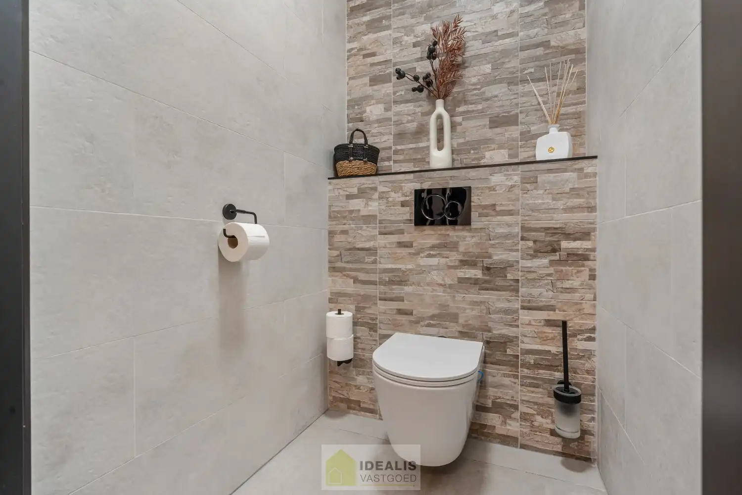 EEN BIJZONDER RIANTE WONING VAN MAAR LIEFST 302M² WOONOPPERVLAKTE OP EEN KNAP PERCEEL VAN 5A 90CA. foto 33