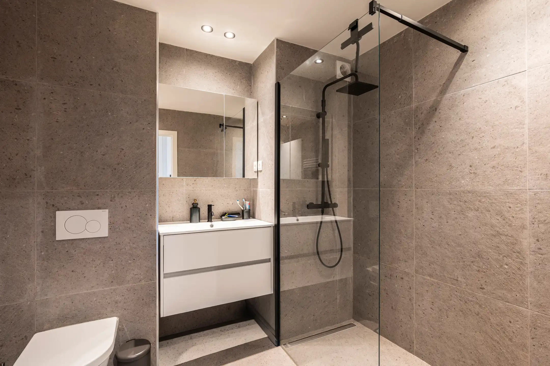 Luxe appartement  in centrum met Label A en 2 garageboxen . foto 9