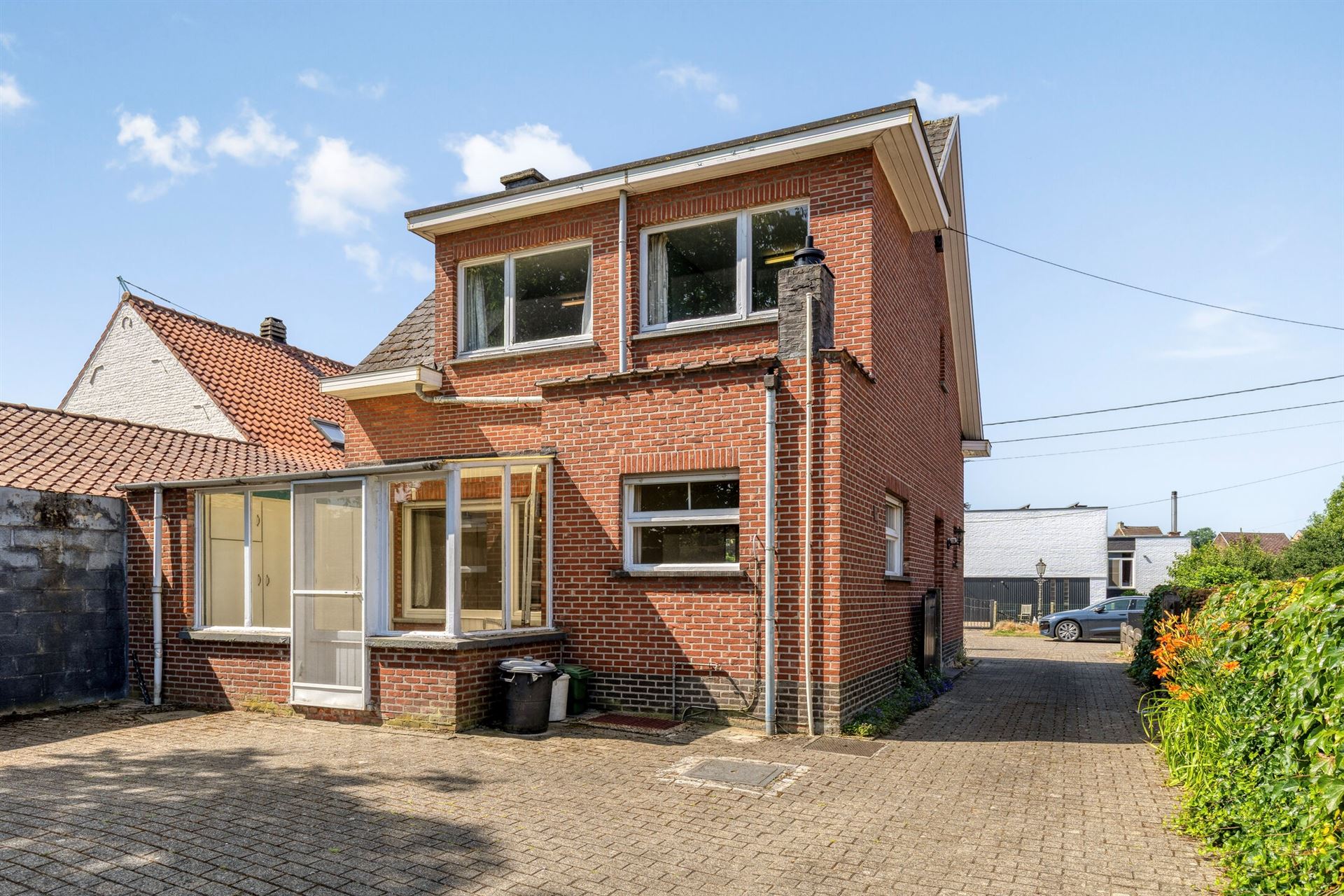 Op te knappen HOB in rustige omgeving foto 20
