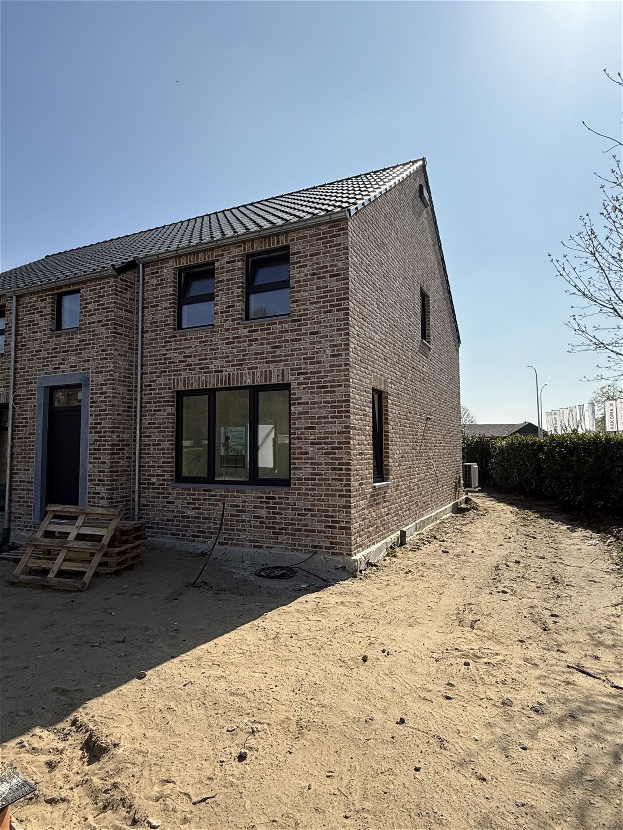 Afgewerkte BEN-woning te Siemkensheuvel (Maaseik) foto 2