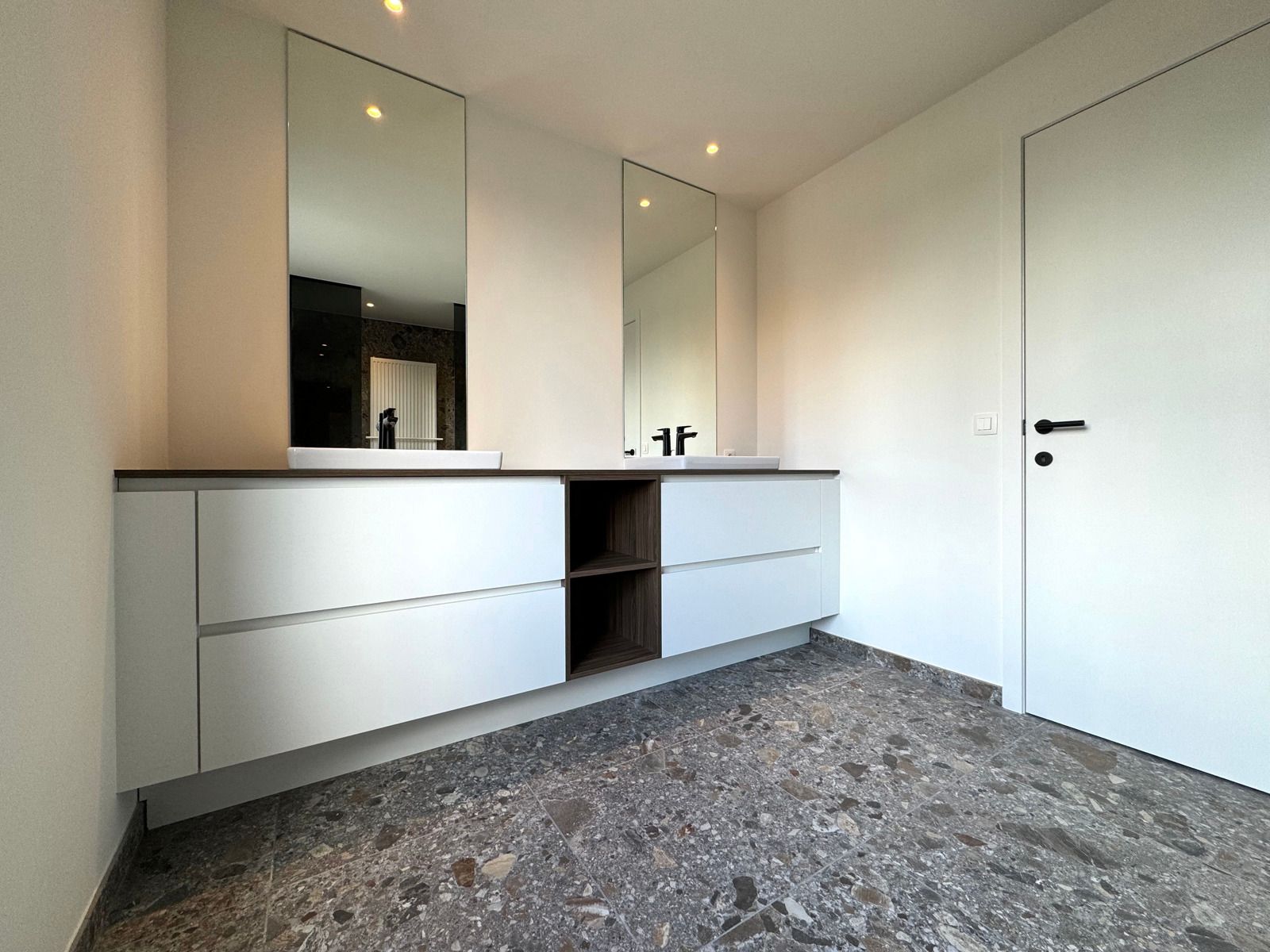 Te huur: recent gerenoveerde woning te Erpe foto 12