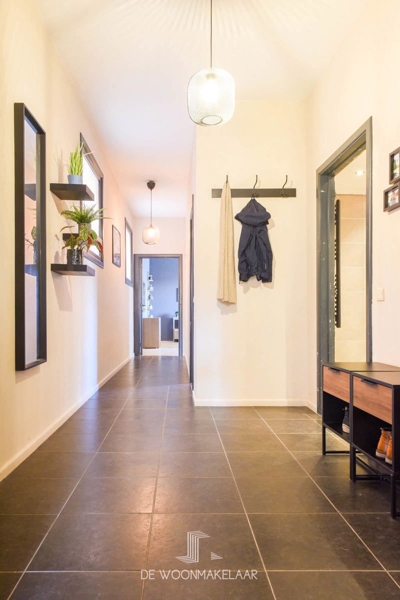 Ruim 2 slaapkamer appartement met optionele garagebox foto 5