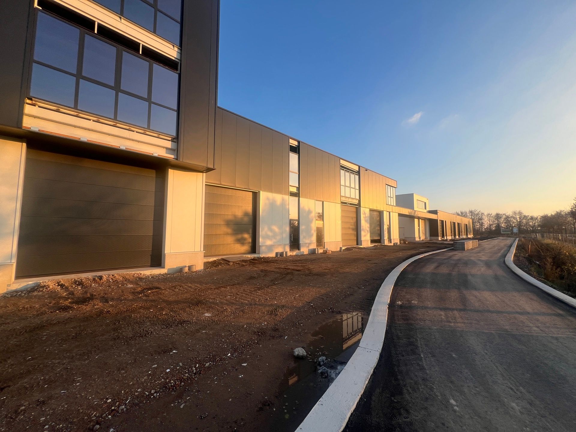 KMO-unit te koop | Bedrijvenpark Kompellaan foto 2