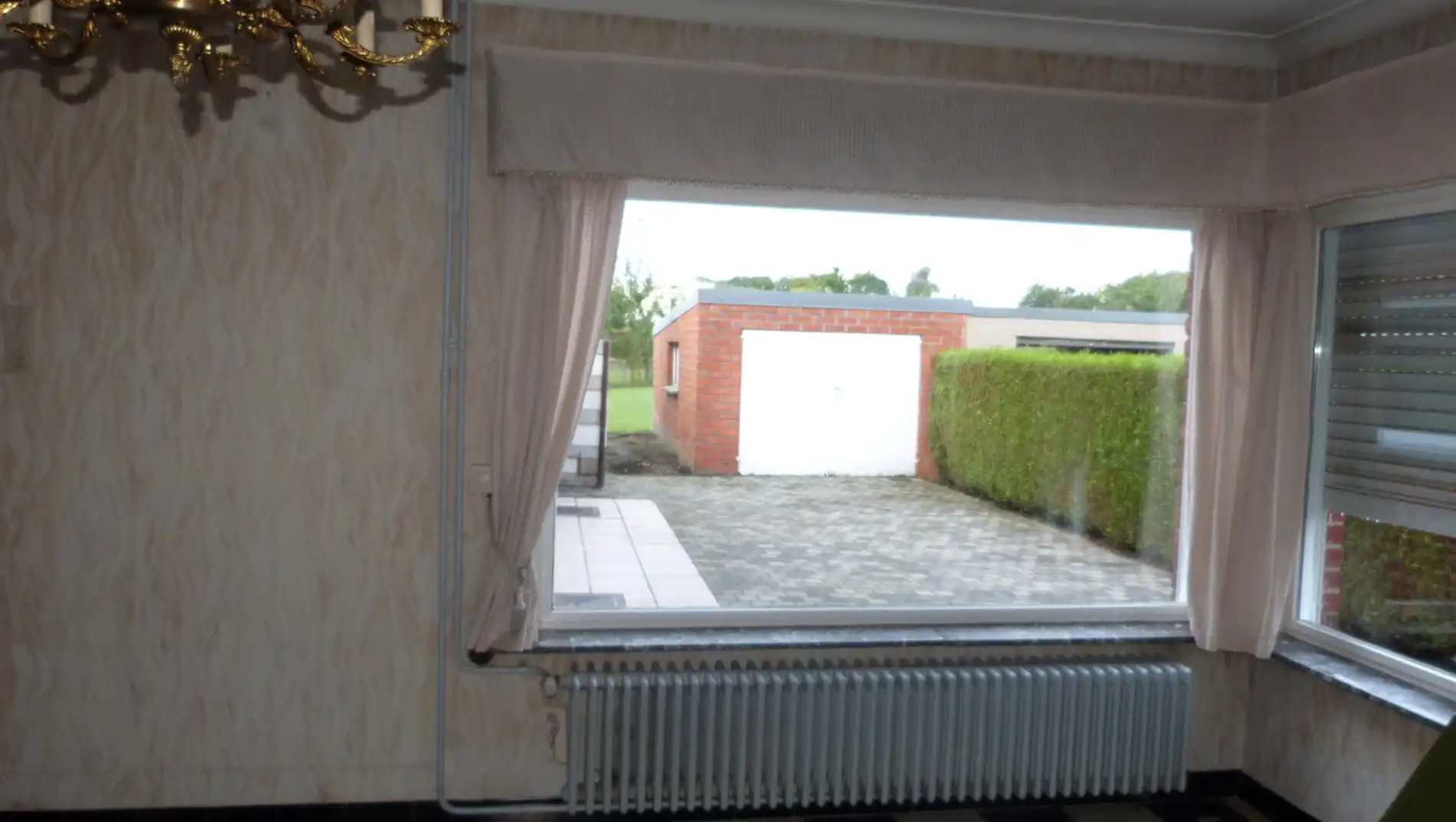 Halfopen bebouwing met garage en tuin - rand centrum Maldegem foto 8