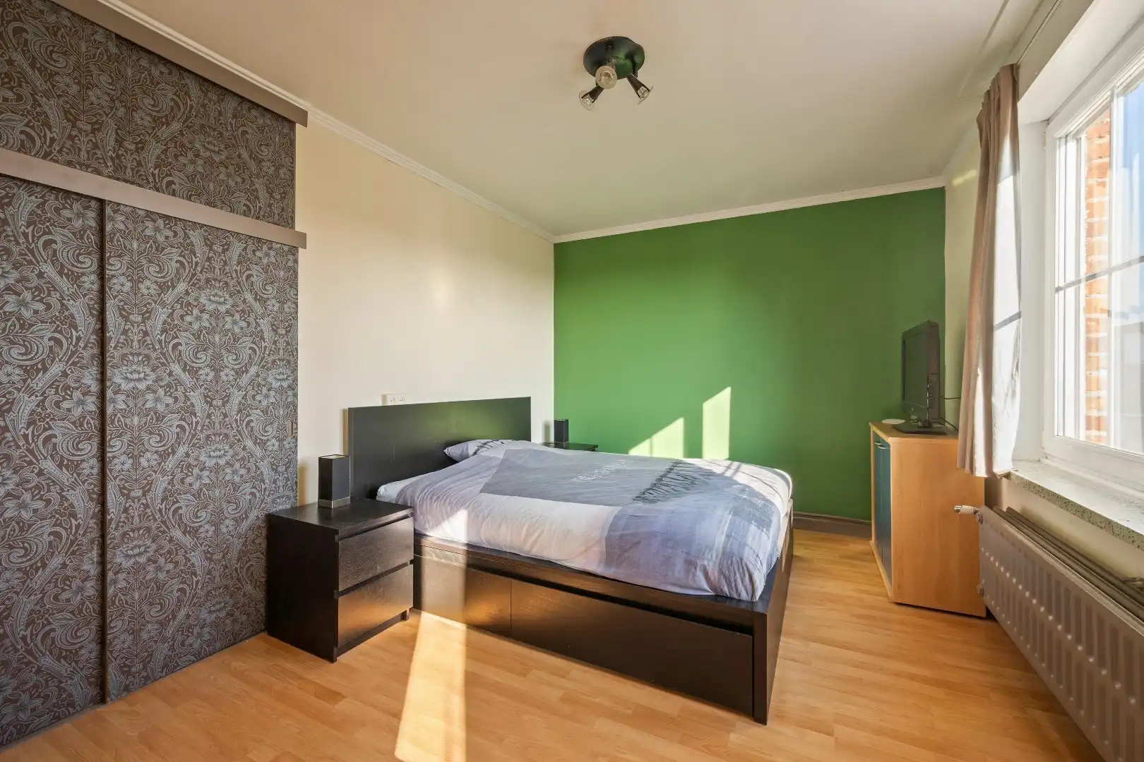 Instapklare halfopen woning met 3 slaapkamers, garage, tuin en mancave in Mesen foto 15