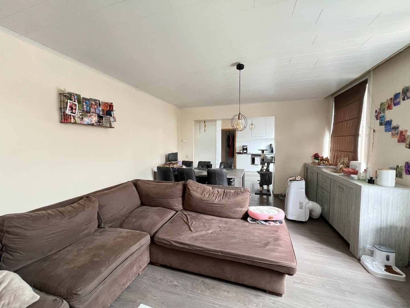 Charmant duplexappartement met 3 slaapkamers en terras te Ieper foto 4
