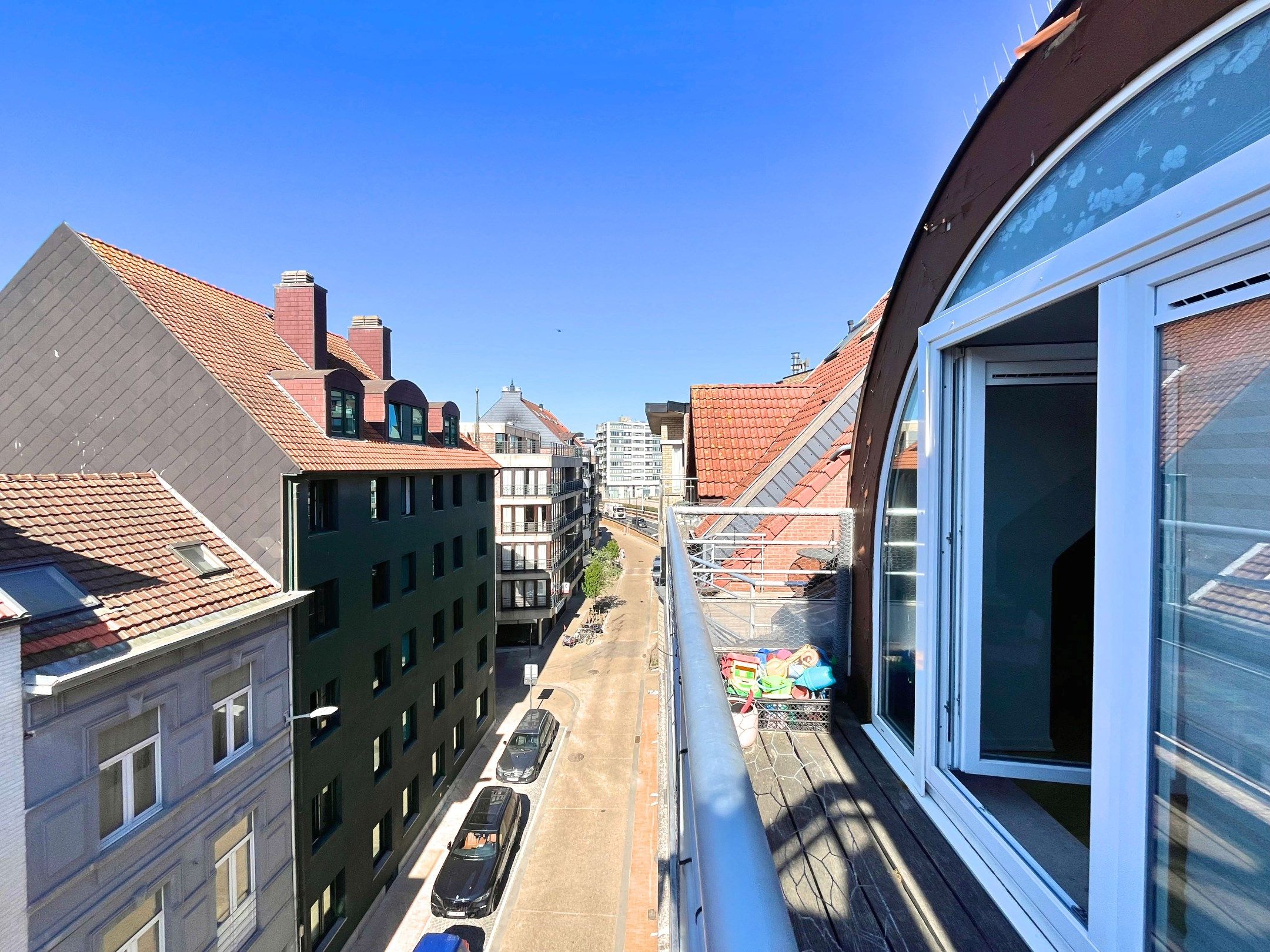 Tof duplex-appartement op een goede locatie te Heist-aan-Zee foto 2