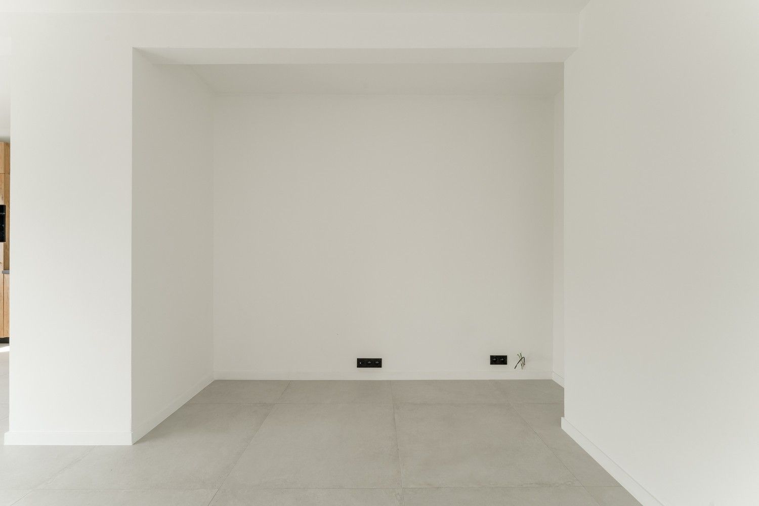 Prachtig 3 slaapkamer appartement met garagebox en privatieve berging foto 8