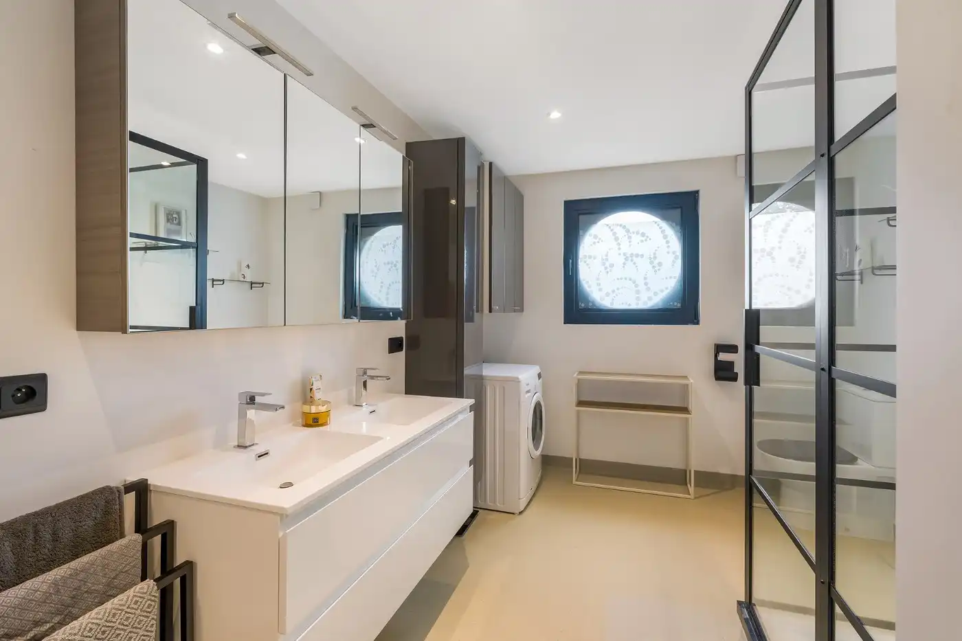 Gezellige, instapklare woning met 3 à 4 slpk., tuin en garage foto 17