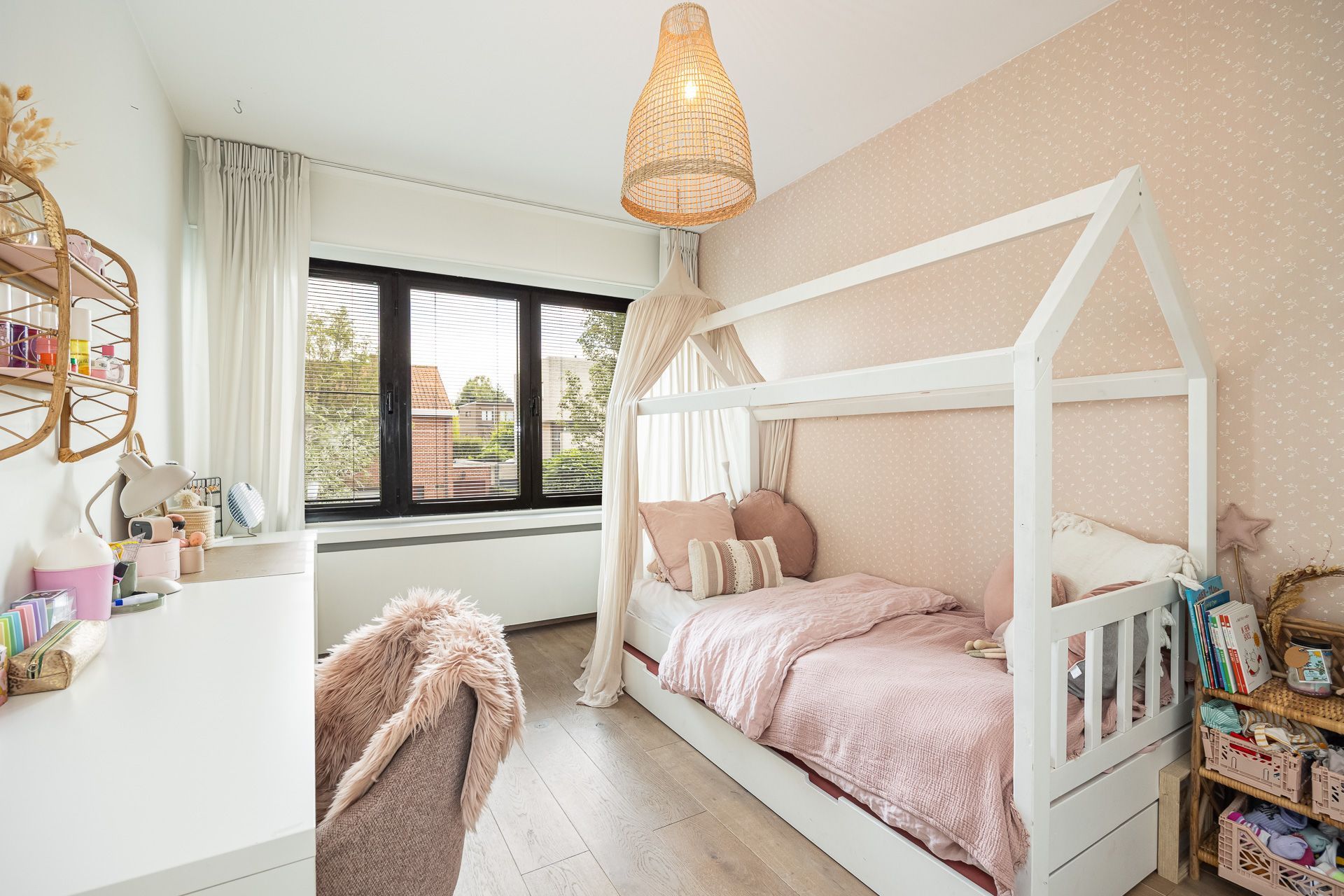 Feelgood woning met stijlvolle renovatie! foto 22
