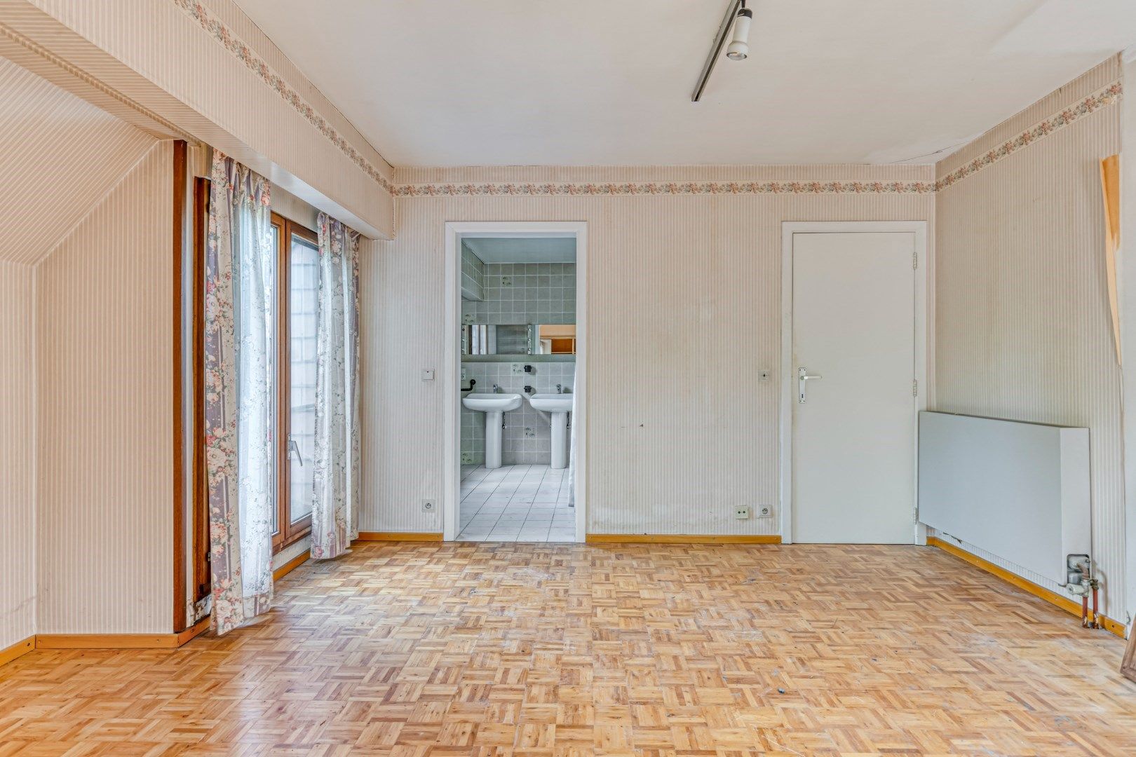 Ruime gezinswoning met 5 slaapkamers, praktijkruimte en dubbele garage in Kessel-Lo – EPC 337 kWh/m² – bewoonbare oppervlakte ca. 301 m² foto 25