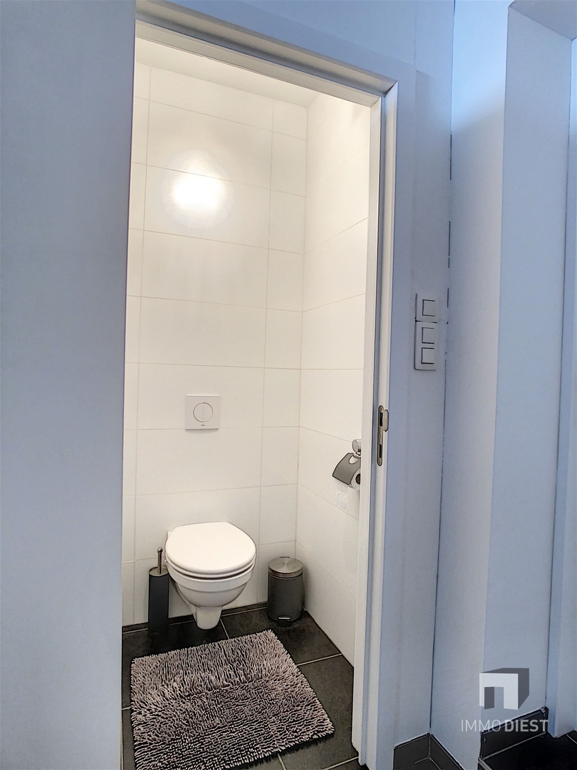 Instapklaar wonen in hartje Zichem op 1a 50ca. foto 16