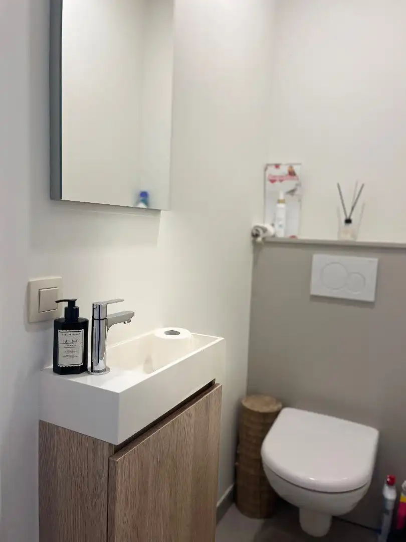 Prachtig appartement met groot terras, 2 kamers MET staanplaats foto 10