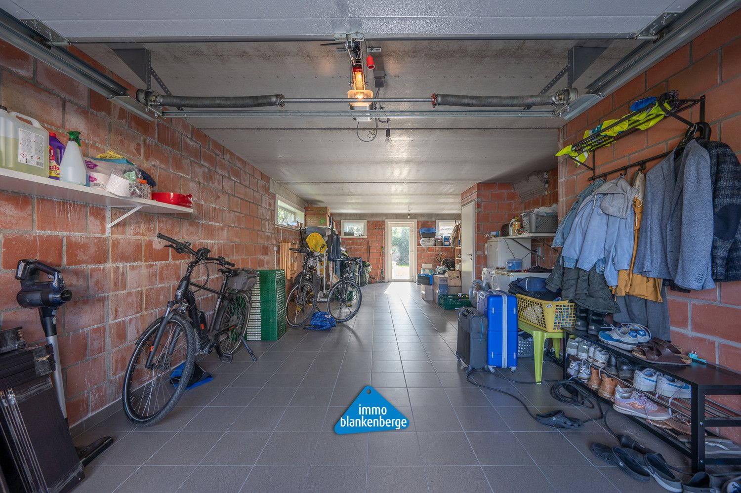 Ruime Hoekwoning met 3 Slaapkamers en Zuidgerichte Tuin foto 21