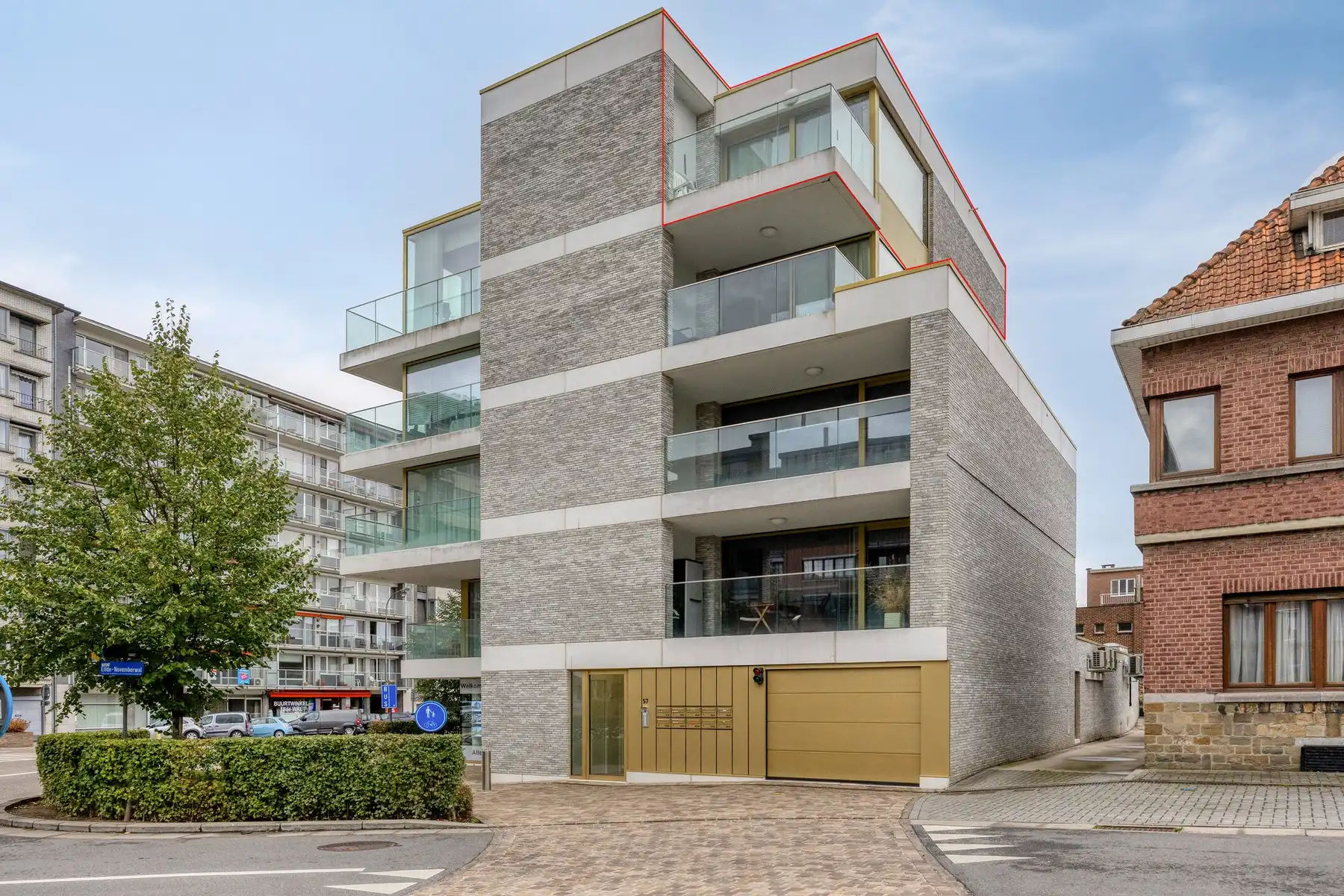 Exclusief appartement aan de stadsrand foto 2