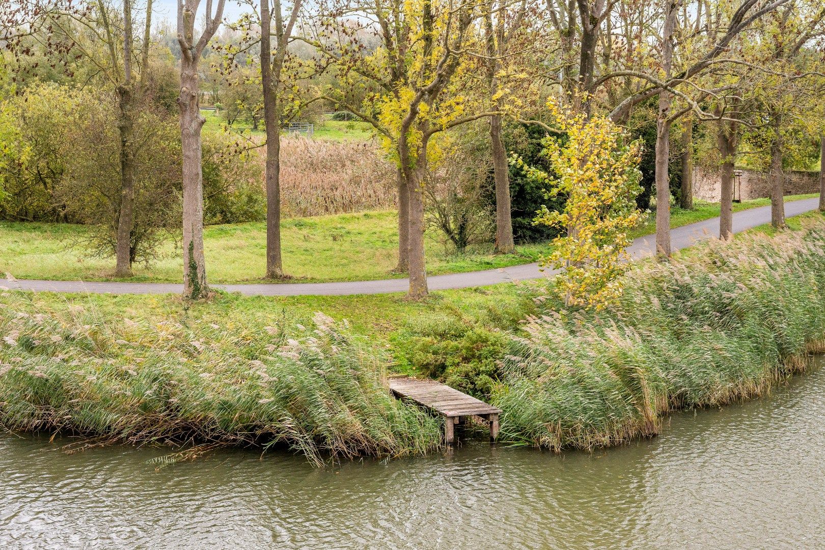 Verzorgde, instapklare woning met 3 slaapkamers in hartje Ieper foto 22