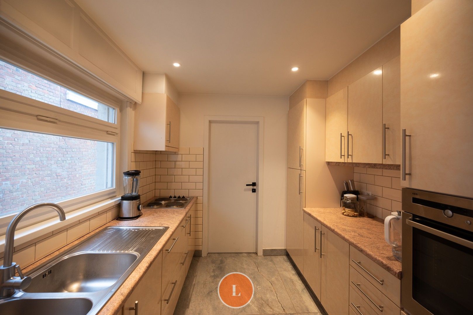 Instapklare woning vlakbij centrum Menen foto 7