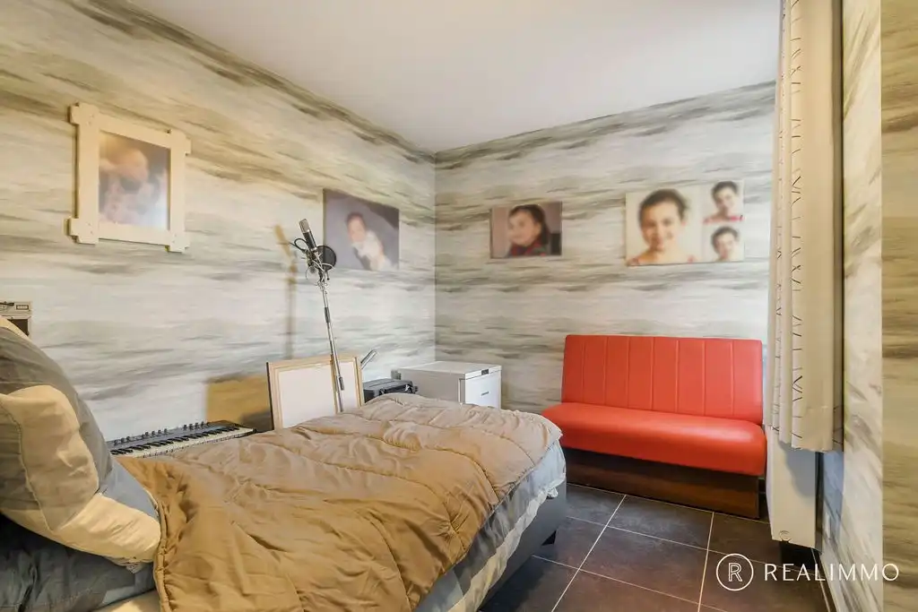 Lichtrijk appartement met twee autostaanplaatsen Avelgem foto 8