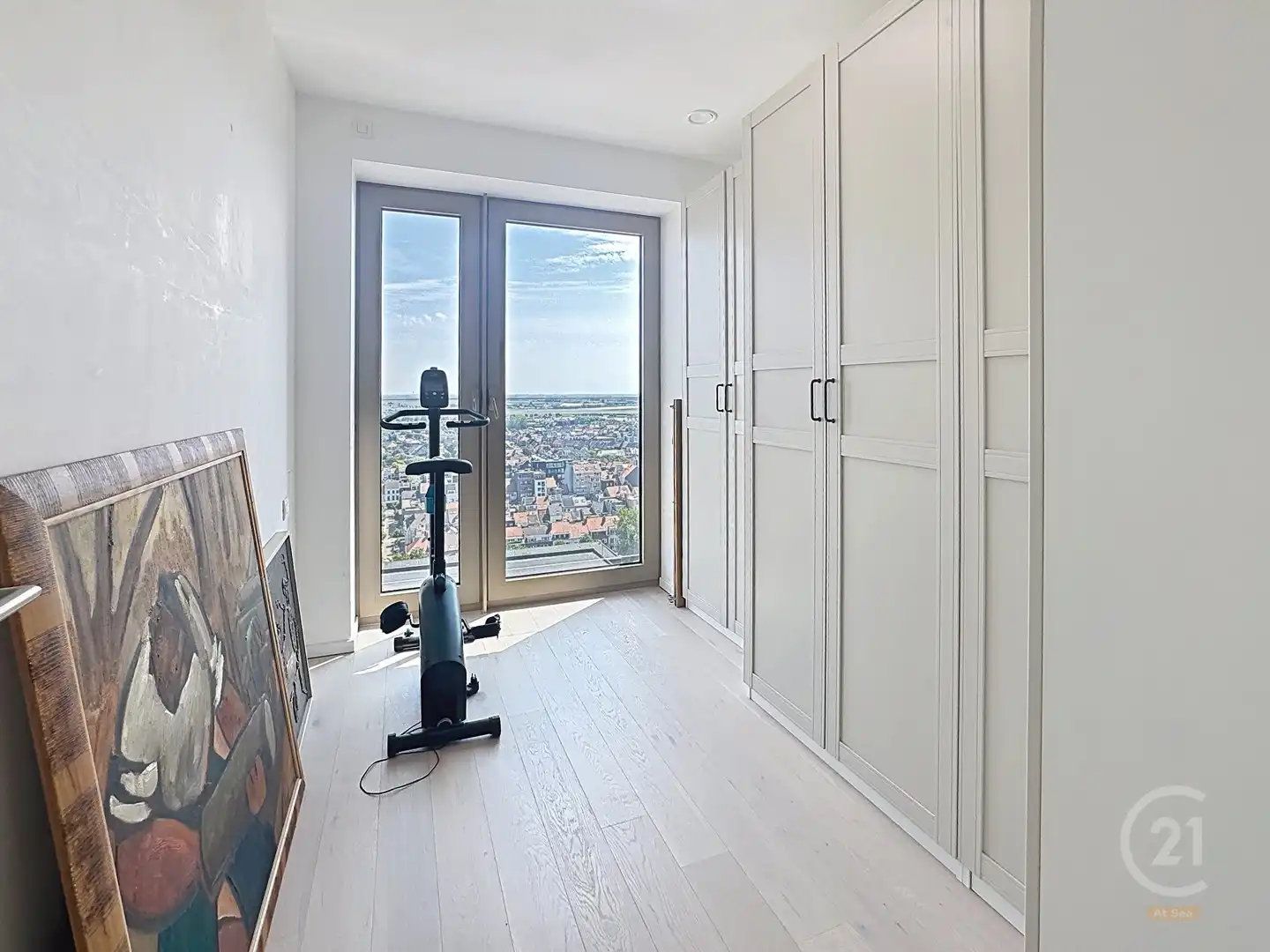 Exclusief nieuwbouw hoekappartement met panoramisch uitzicht en zijdelings zeezicht in Oostende foto 13