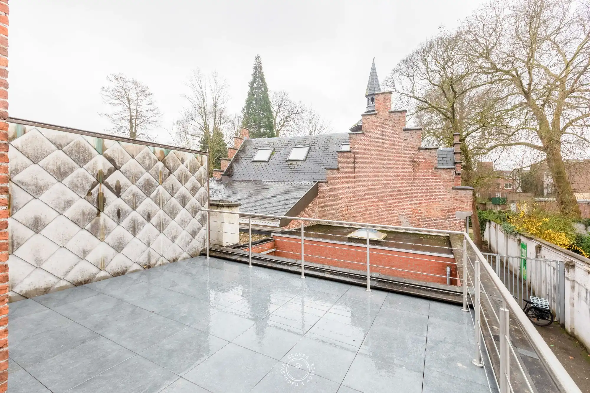 Charmant appartement met ruim terras in centrum Sint-Niklaas foto 12