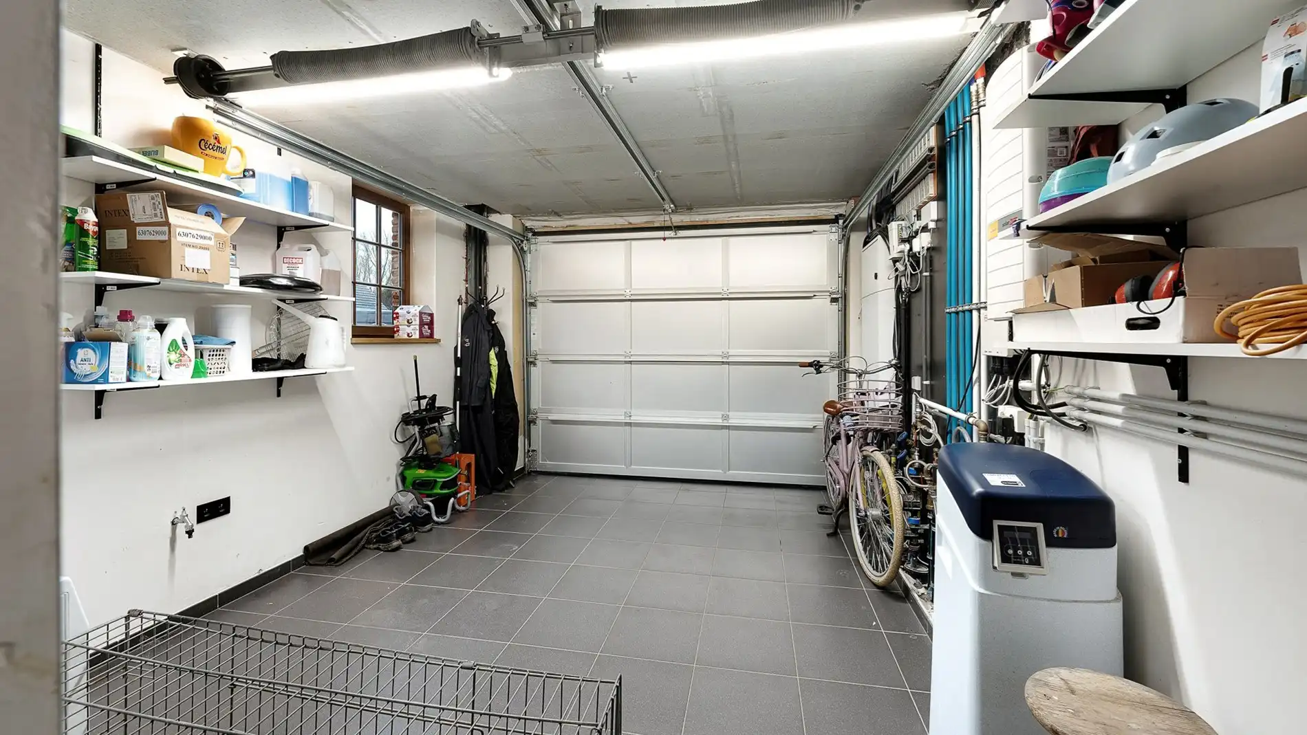 Fantastisch huis op een groene locatie te Moerkerke foto 14