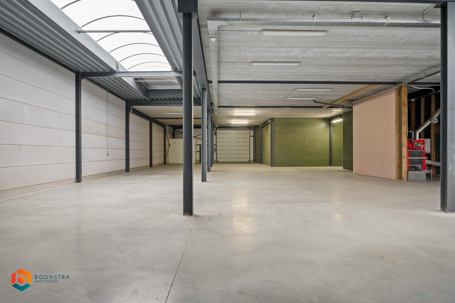 Winkel/showroom (210 m²) + magazijn (625 m²) op toplocatie in Sint-Katelijne-Waver foto 13