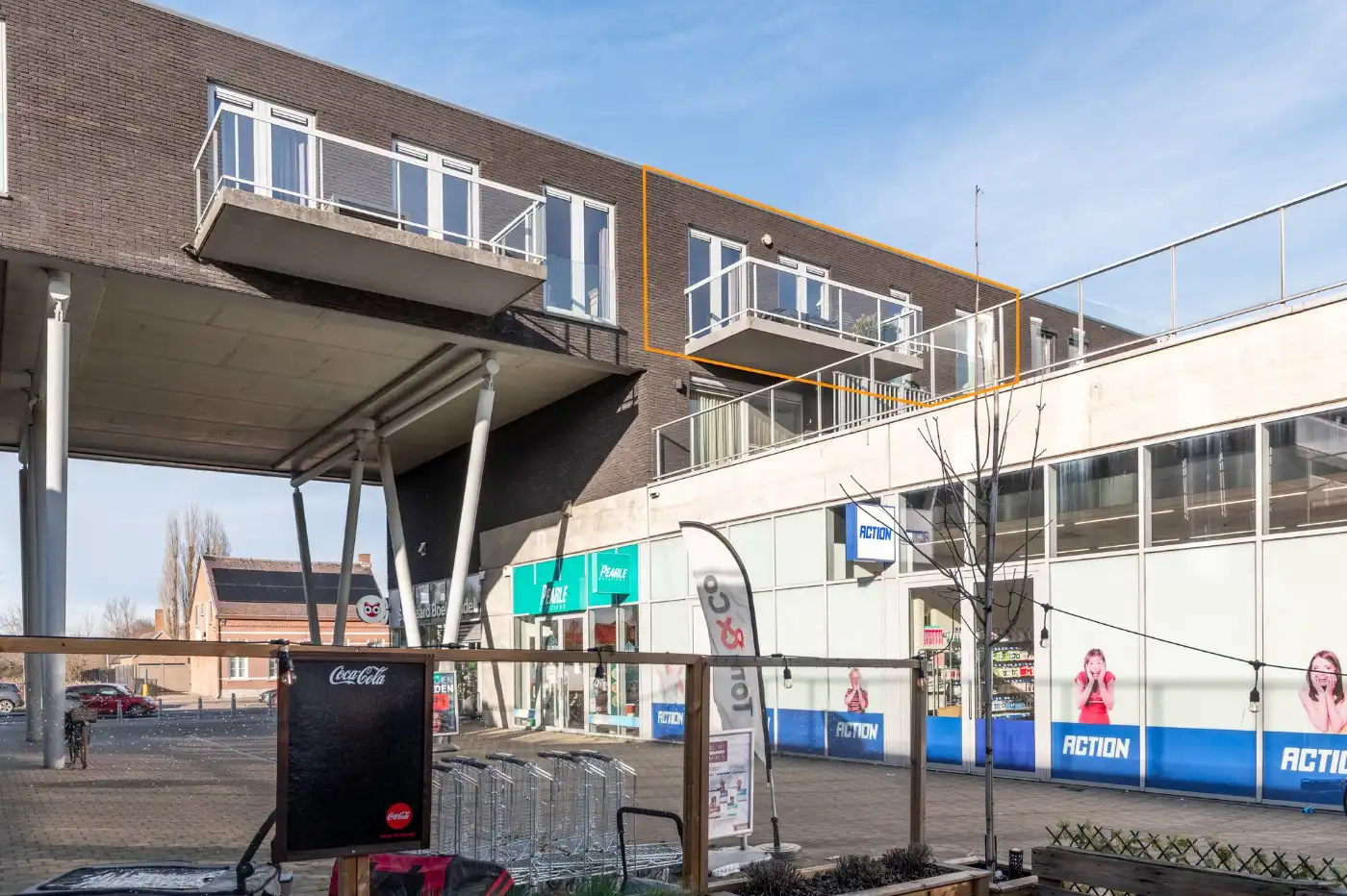 Recent, energiezuinig app. op 2e verd. met 2 slpk. en terras foto 16