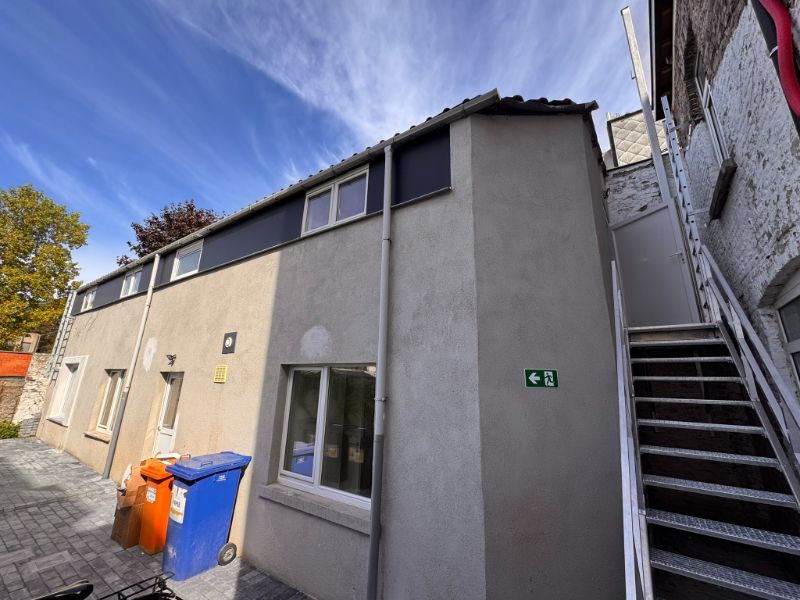 --- NIEUW --- Gerenoveerd appartement foto 11
