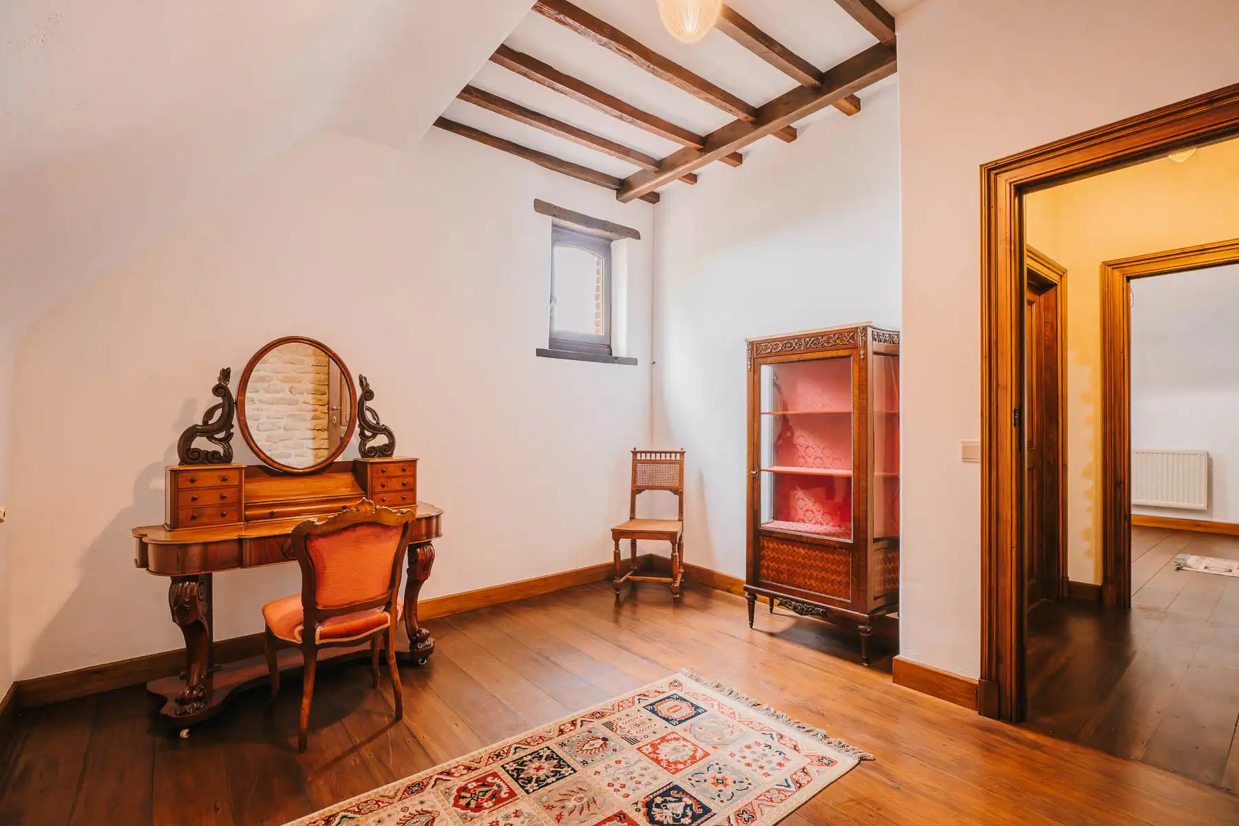 Buitenkans: Unieke woning vol karakter! foto 19