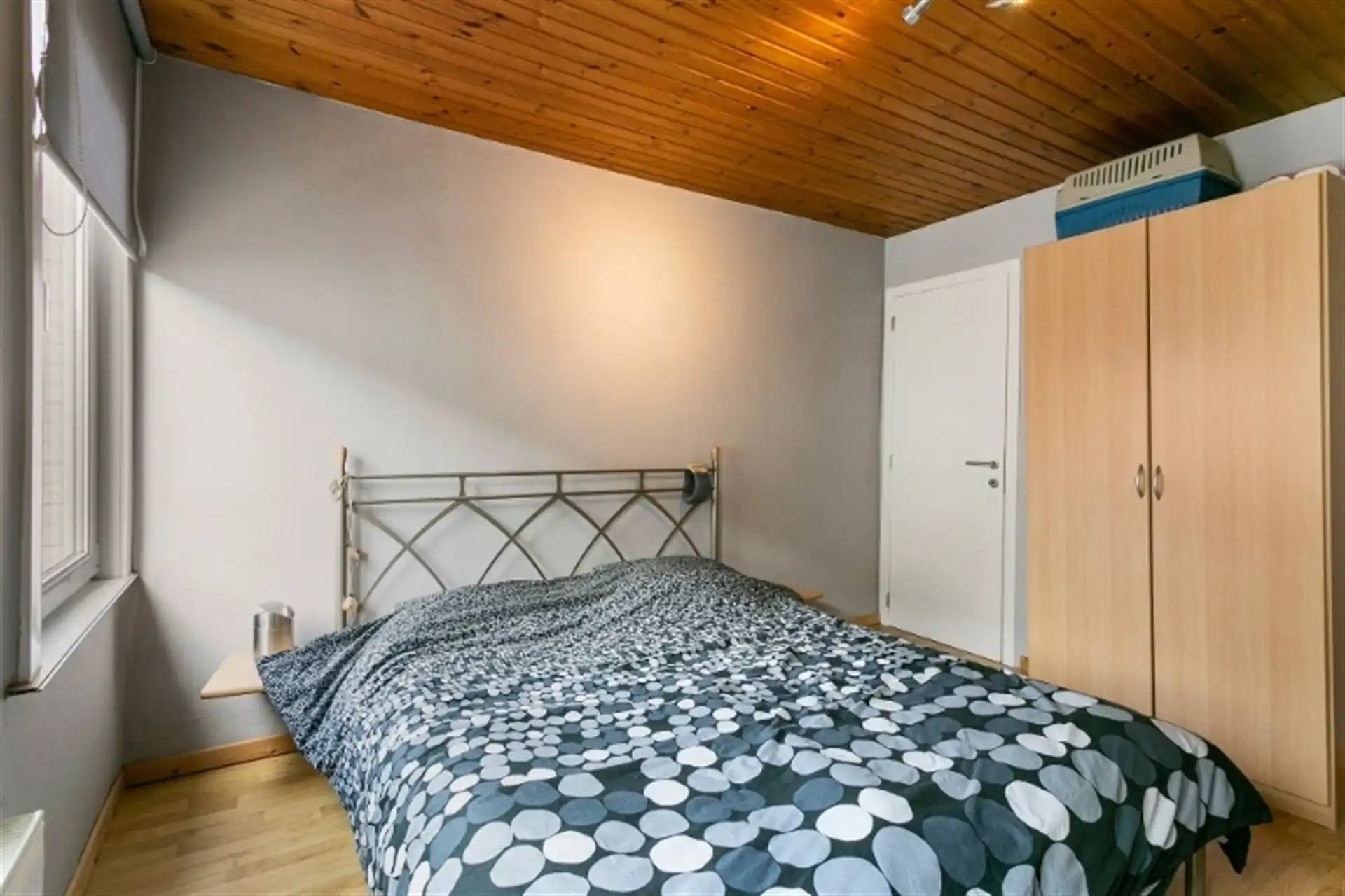 Instapklare woning gelegen op wandelafstand van het centrum en stadspark te Aalst. foto 11