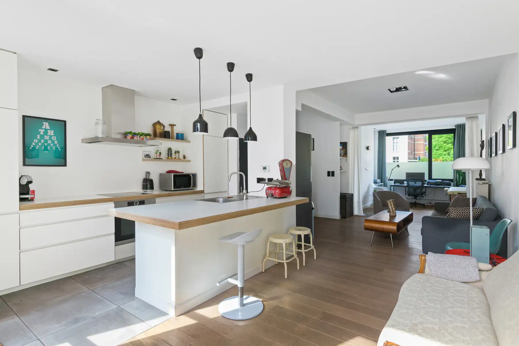Leuke woning met 4 kamers met heerlijke tuin foto 8