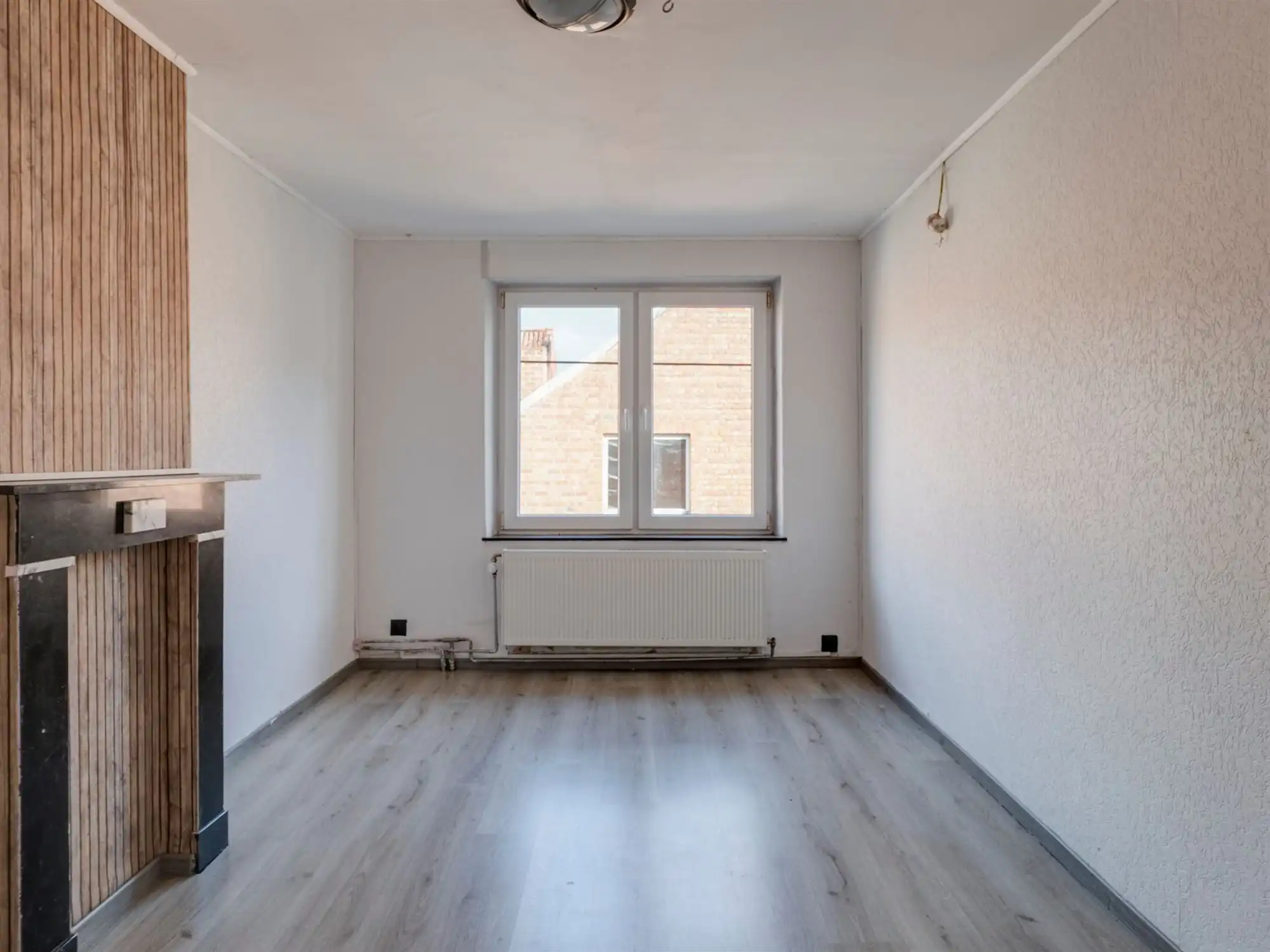 Te renoveren woning in het groen foto 16