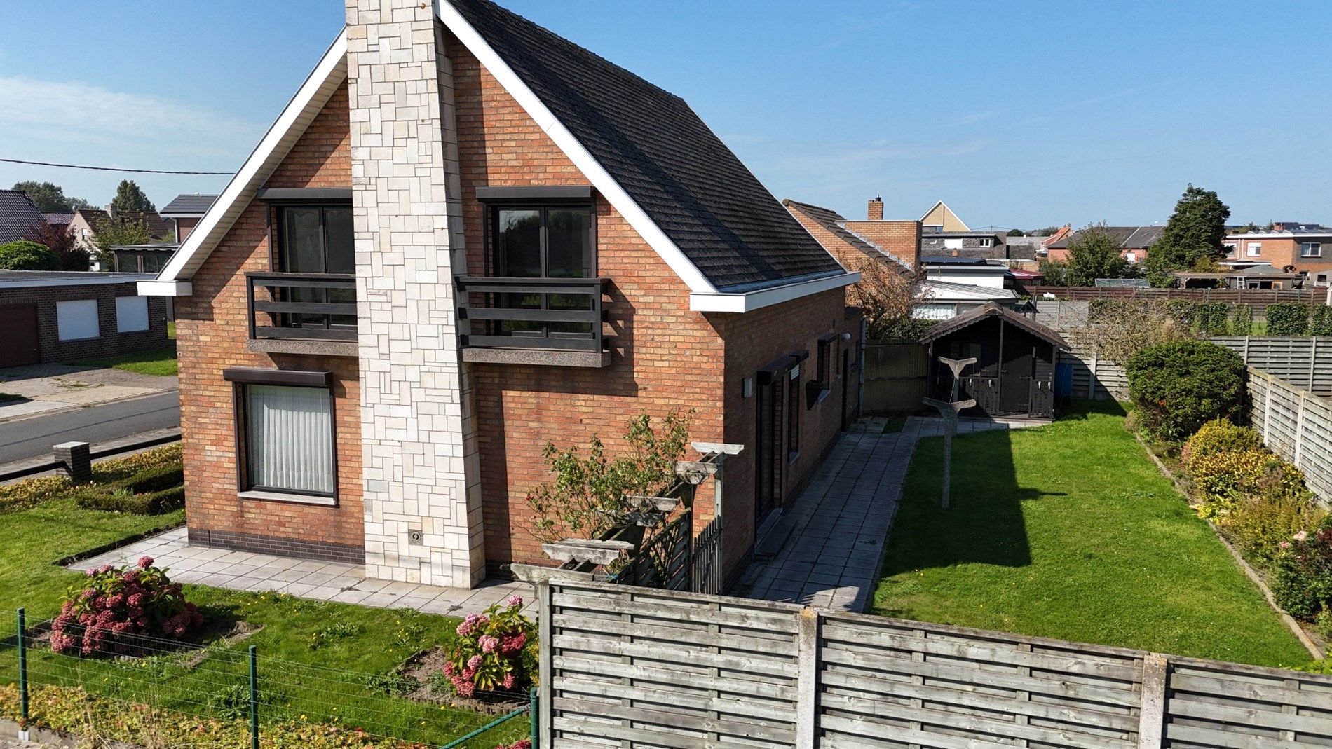 Alleenstaande woning met 4 slaapkamers en garage te Westende  foto 30