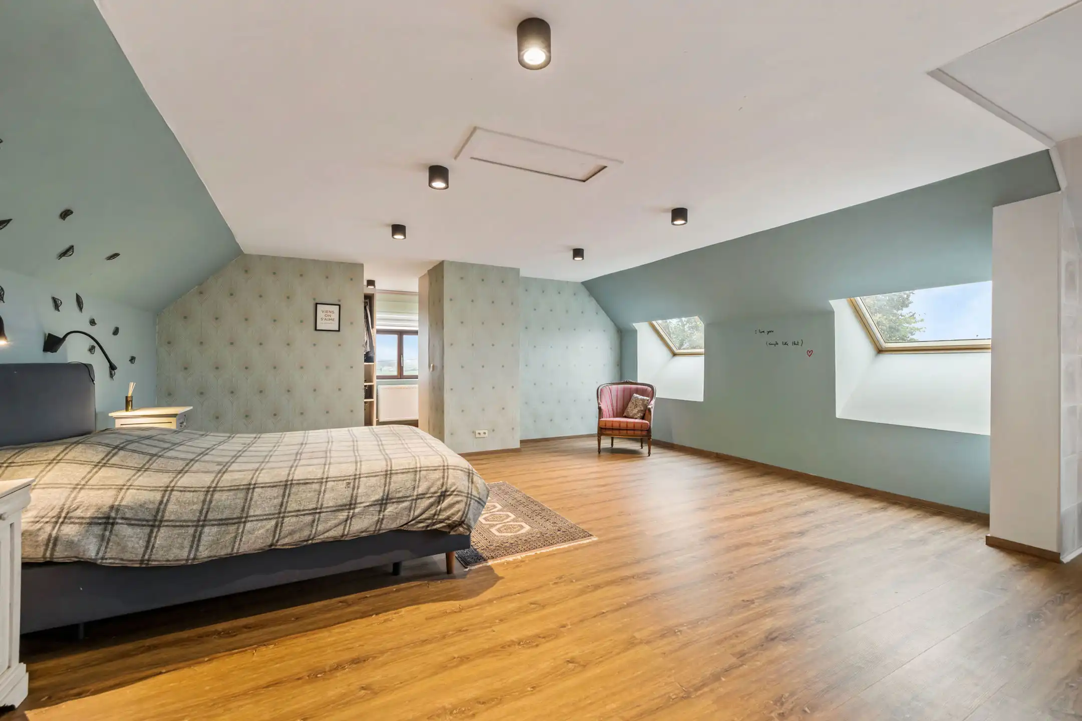 Prachtige villa 5 slpk te midden van de velden op +/- 50a foto 25