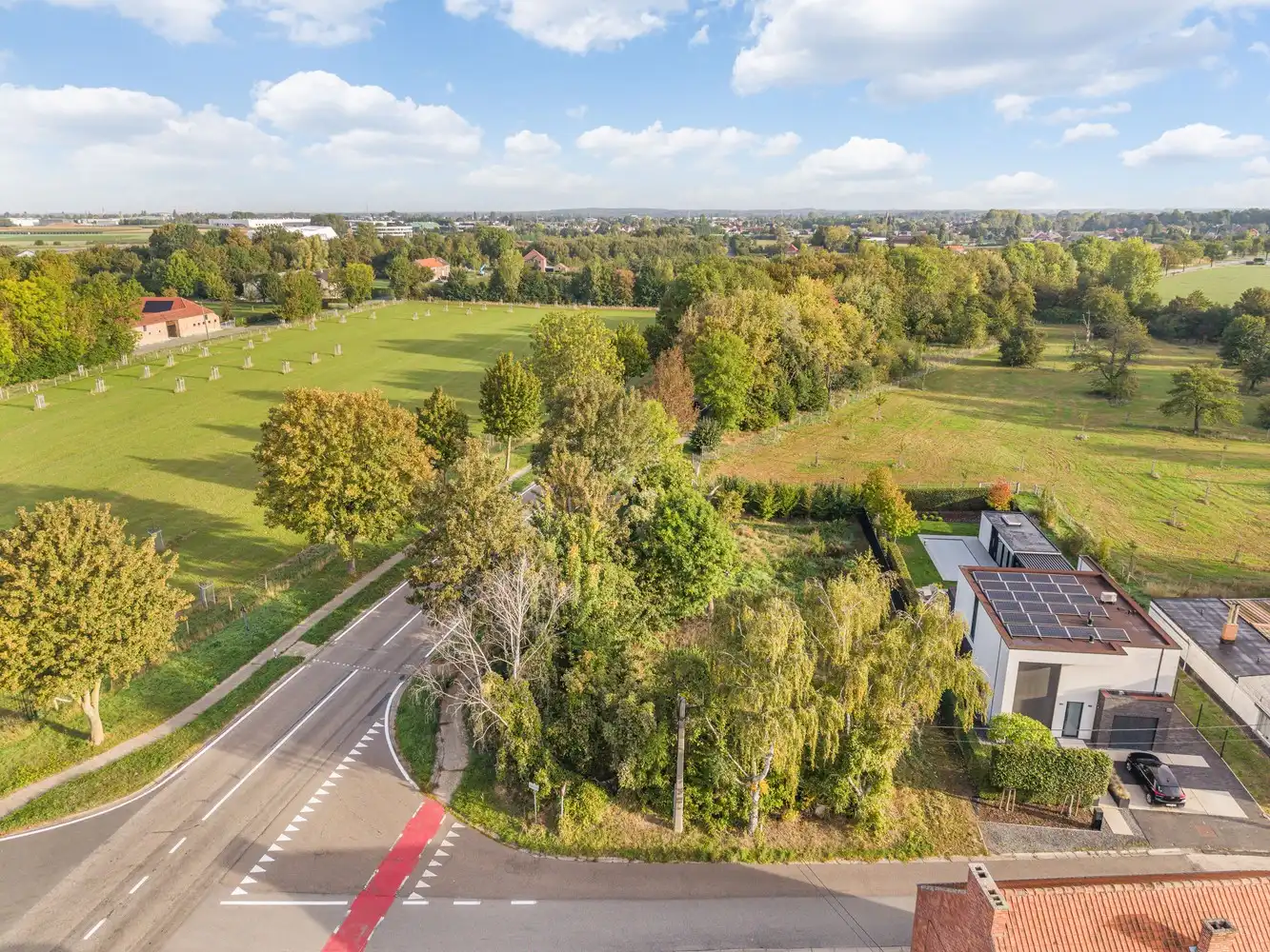 Bouwperceel voor open bebouwing op gunstige ligging! foto 2