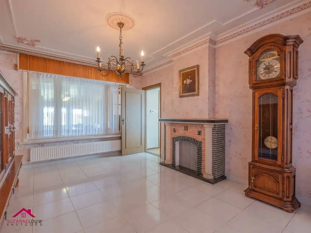 Te renoveren woning op ruim perceel foto 13