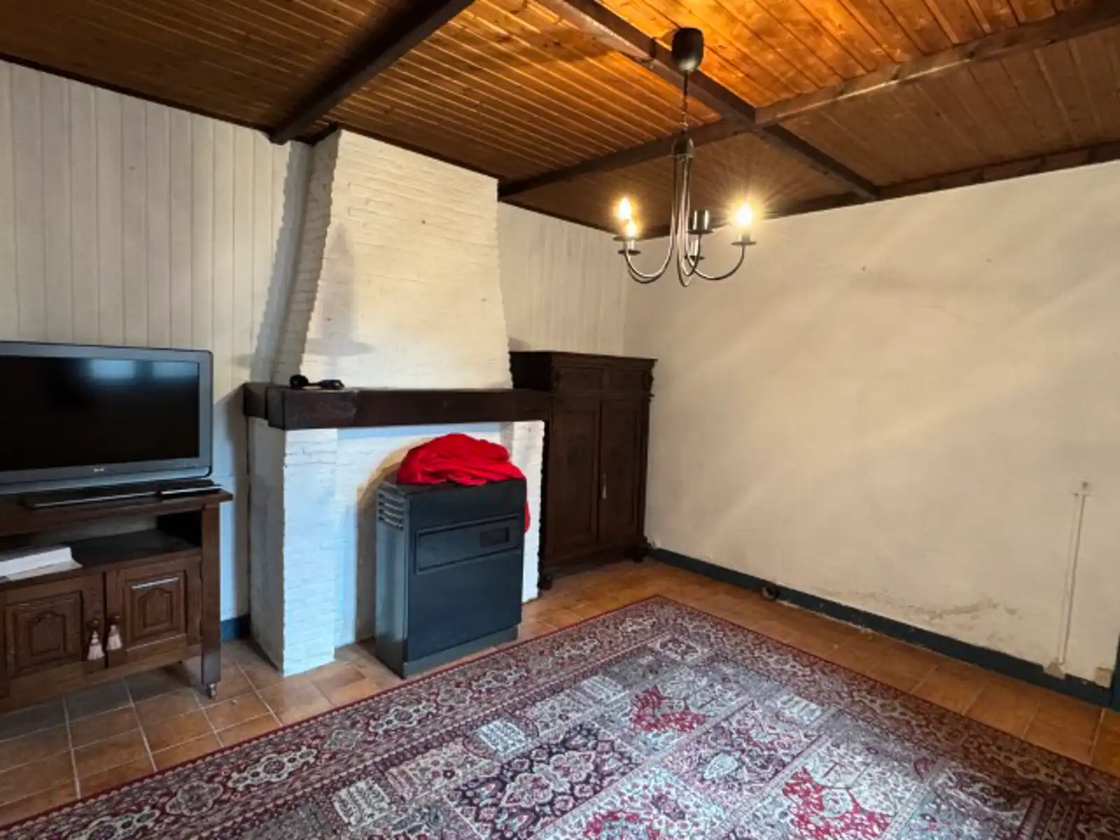 Te renoveren halfopen woning met grote naastliggende tuin foto 11