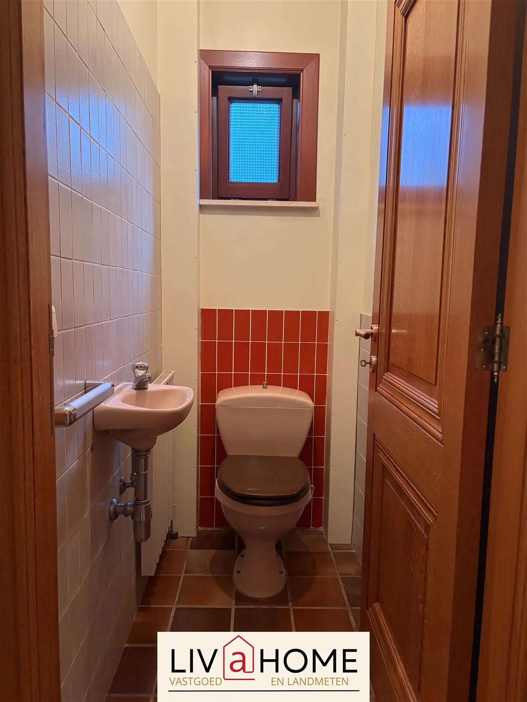 ZEER CHARMANTE VILLA MET OVERDEKT ZWEMBAD EN UNIEKE LIGGING! foto 10