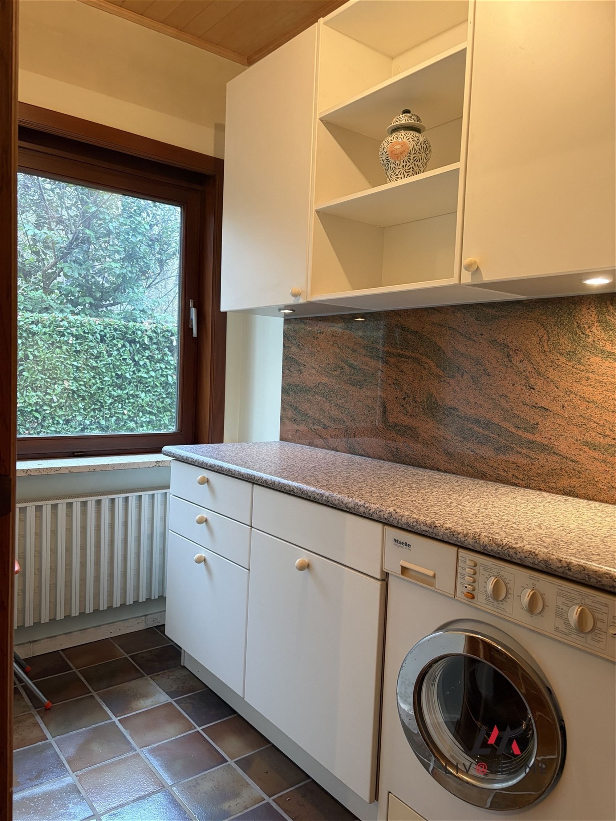 ZEER CHARMANTE VILLA MET OVERDEKT ZWEMBAD EN UNIEKE LIGGING! foto 10