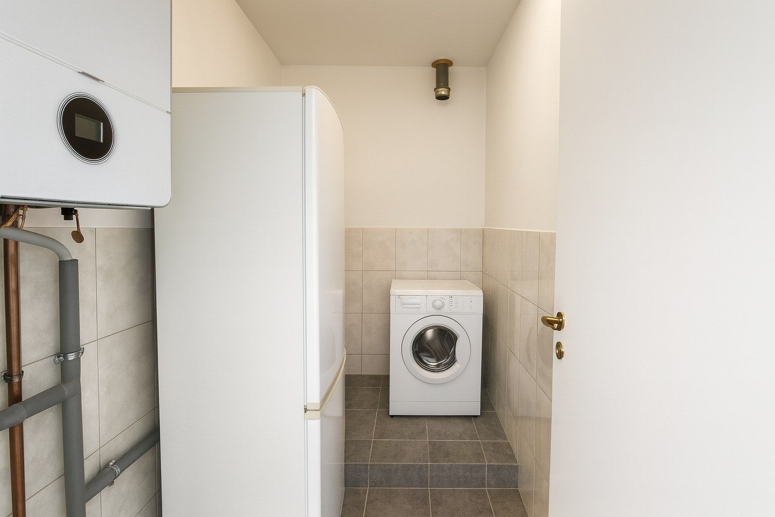 Te koop: Charmante centraal gelegen stadswoning met vijf slaapkamers in hartje Sint-Niklaas! foto 8