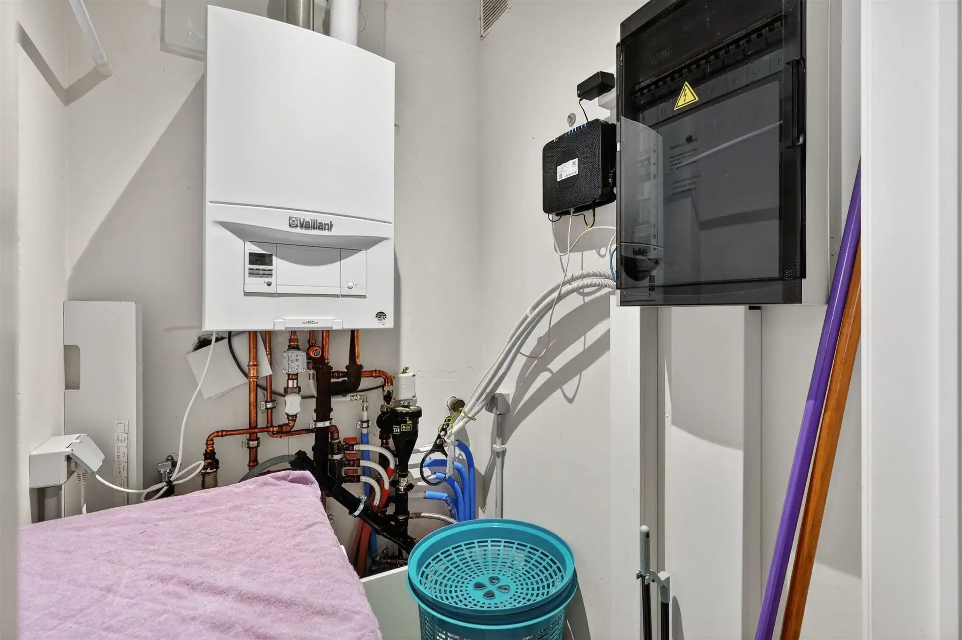 GERENOVEERD / RUGZIJDE ZEEDIJK foto 23