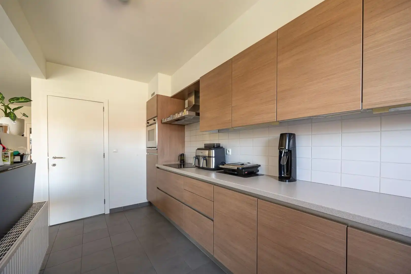 Modern appartement met balkon foto 5